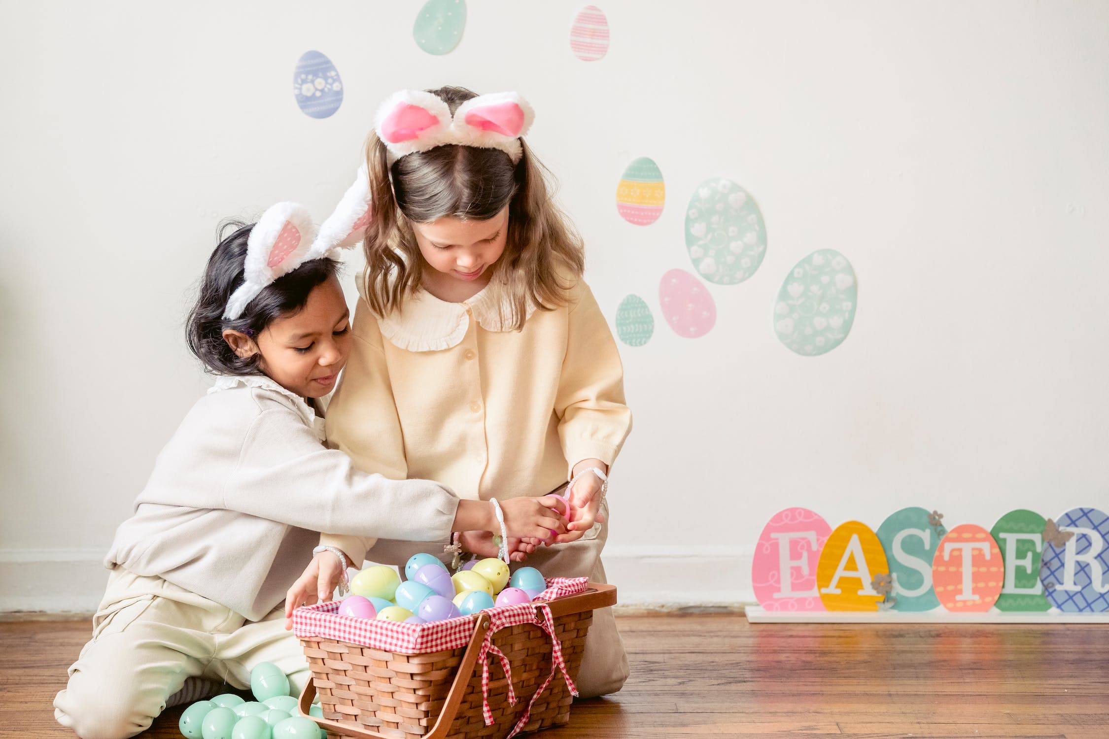 How to Build the Best Easter Basket for Kids Under $20