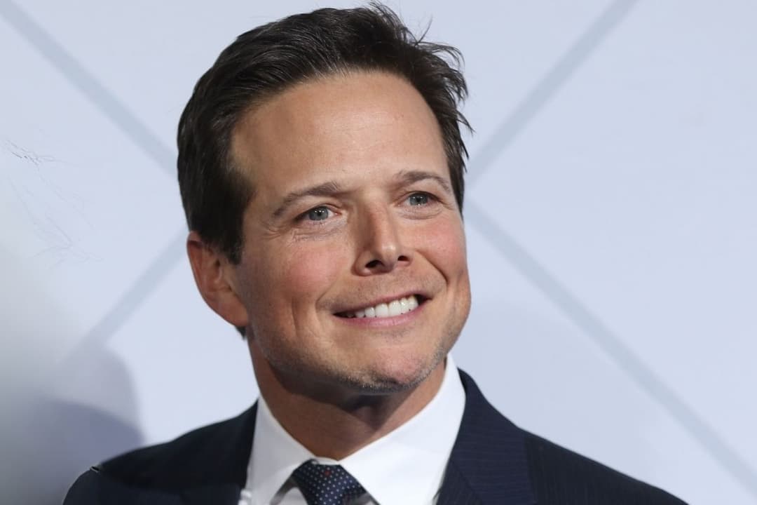 Scott Wolf Includes Estranged Wife Kelley In Son’s Birthday Post