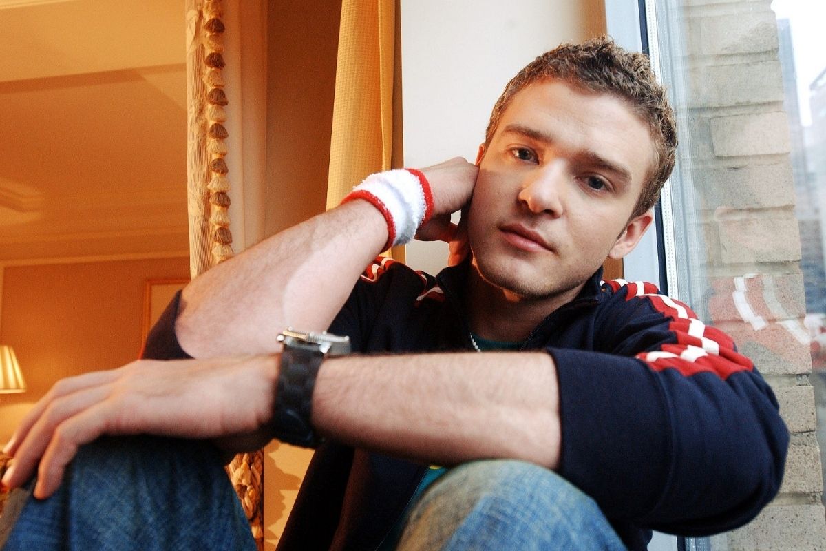 Powered by social media and streaming, the 2000s saw the rise of a new generation of musicians. Click through for more scenes from the decade in music, starting with Justin Timberlake, who made a name for himself as part of boy band NSYNC before venturing out on his own. \