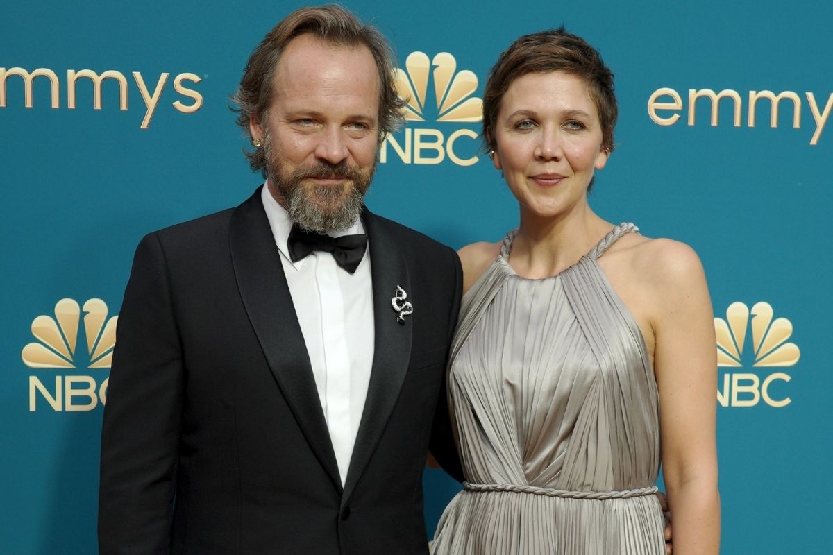 Sep 12, 2022; Los Angeles, CA, USA; Maggie Gyllenhaal (R) and Peter Sarsgaard arrive on the red carpet at the 74th Emmy Awards at the Microsoft Theater in Los Angeles on Sept. 12, 2022..
