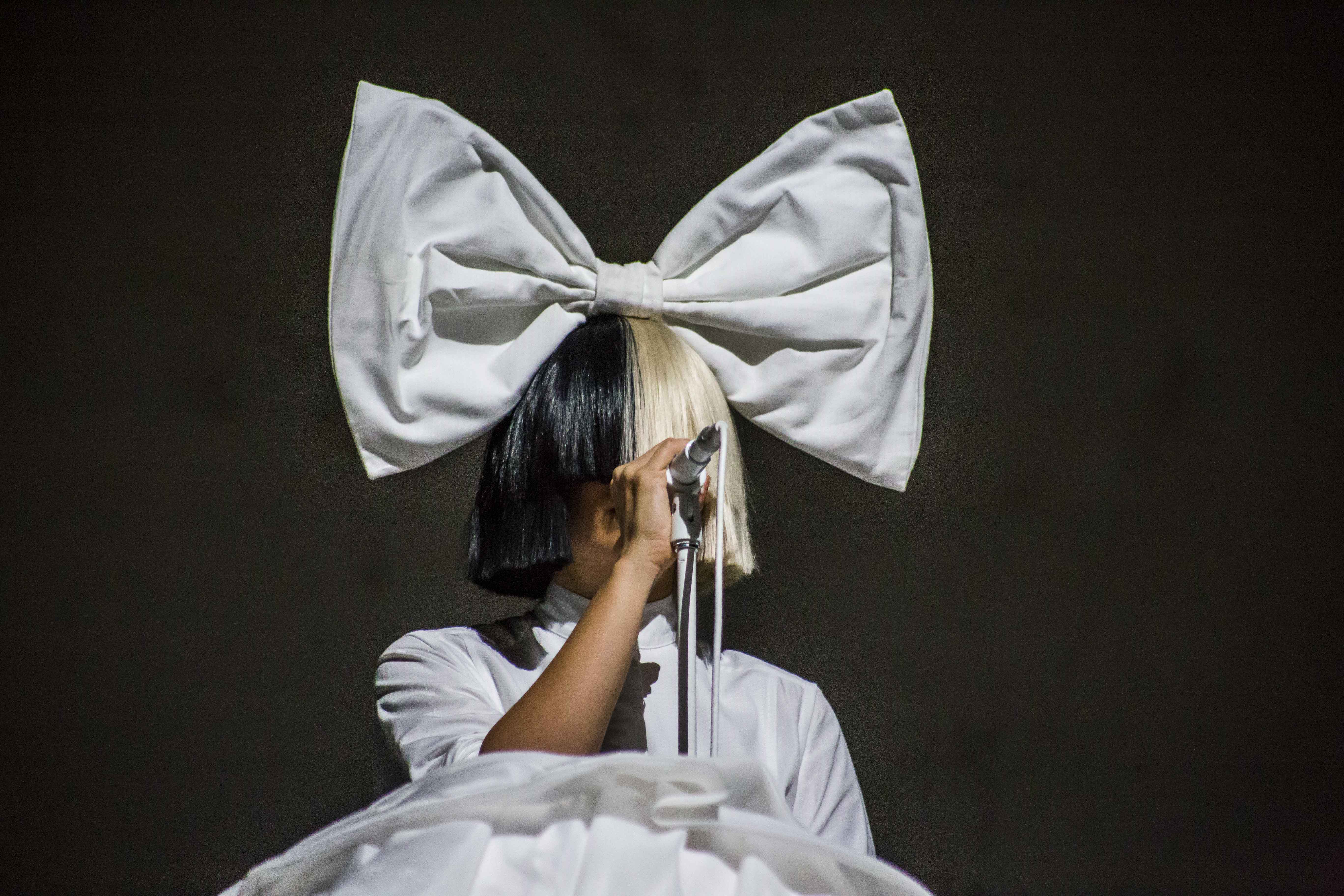 sia performing