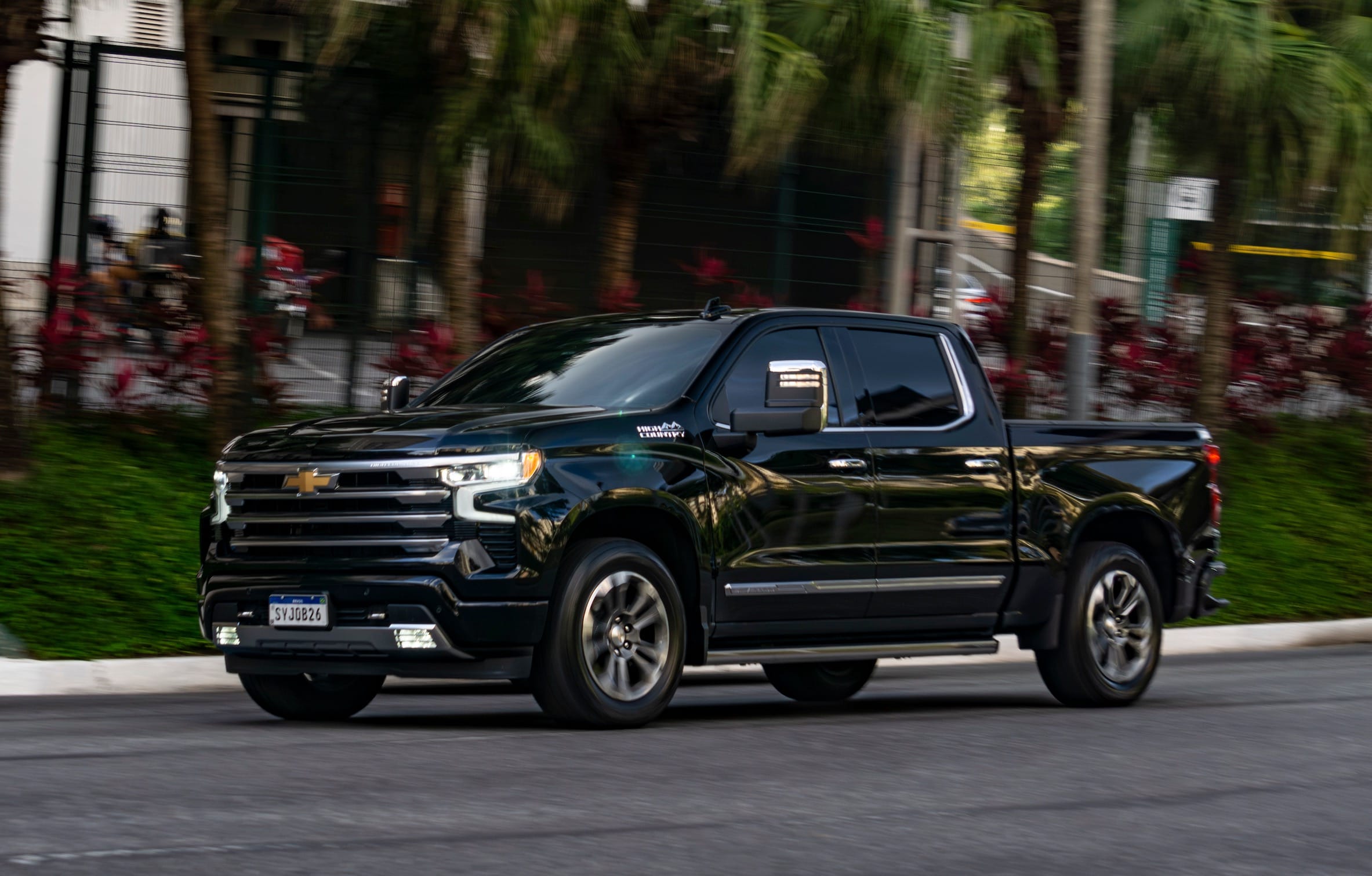 17 Fun Facts That Prove The Chevrolet Silverado Is A Masterpiece