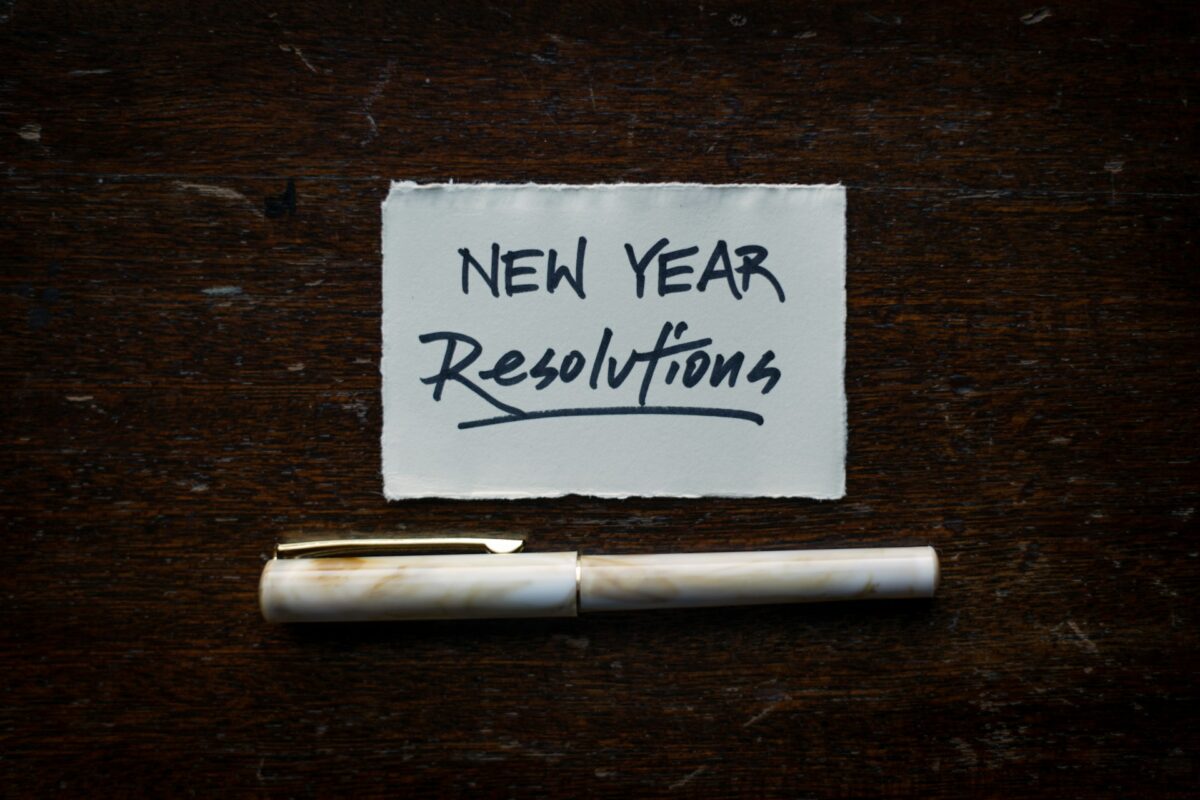 new year's resolution sign with pen