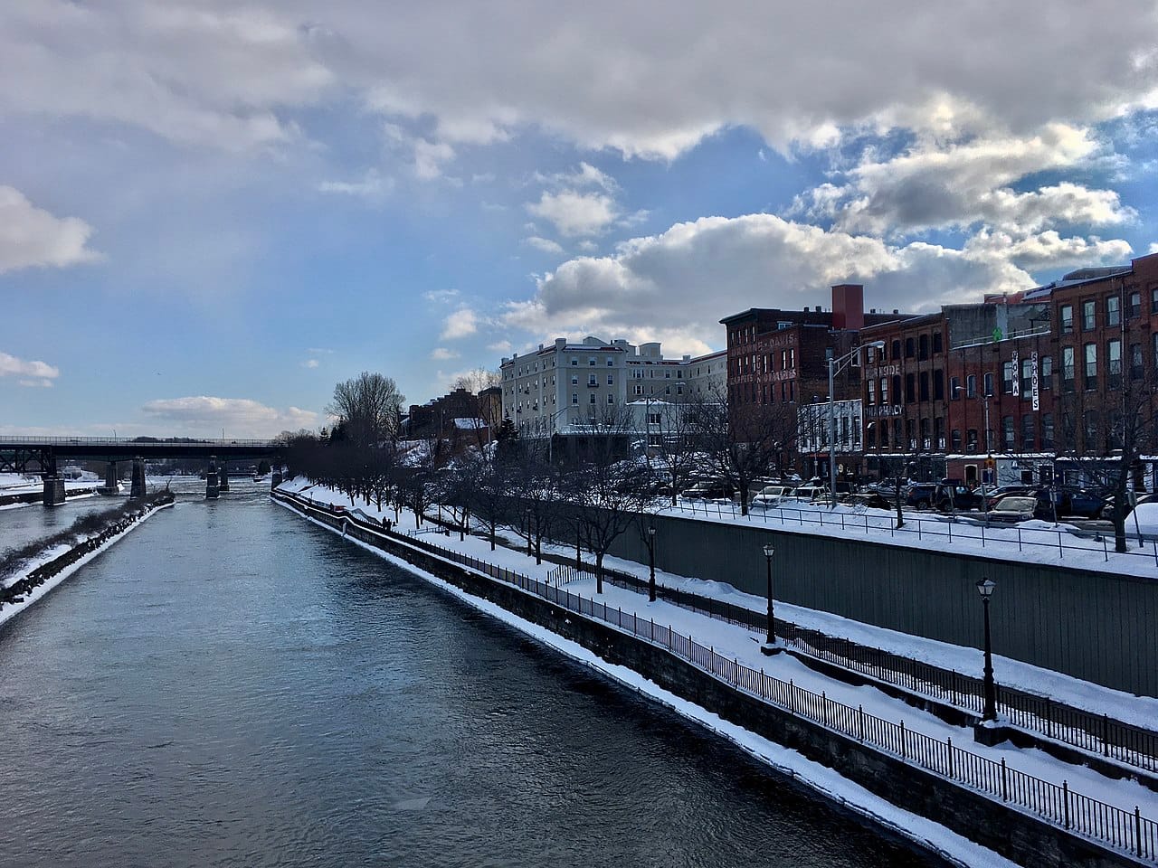 Experience Oswego: A Traveler’s Guide to New York’s Scenic Lakeside Retreat