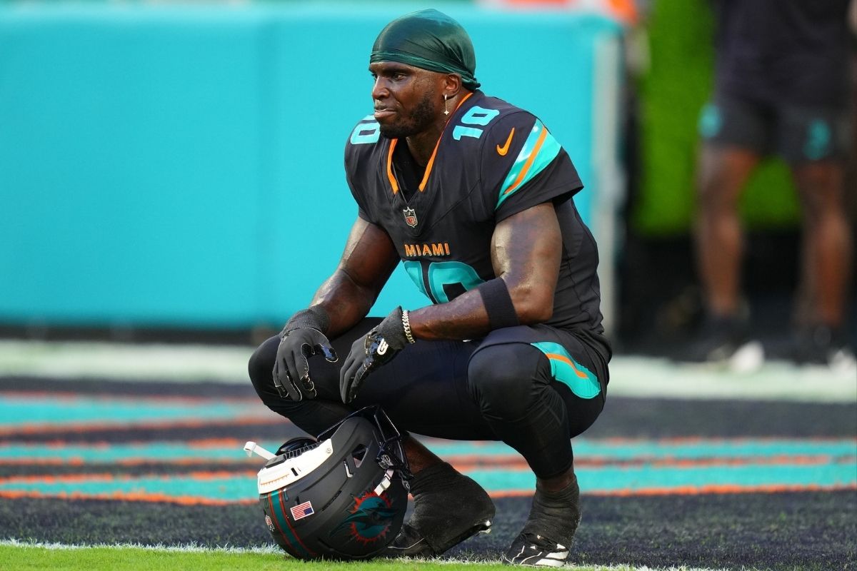 Sep 29, 2025; Miami Gardens, Florida, USA; Miami Dolphins wide receiver Tyreek Hill (10) practices before the game against the New York Jets at Hard Rock Stadium.