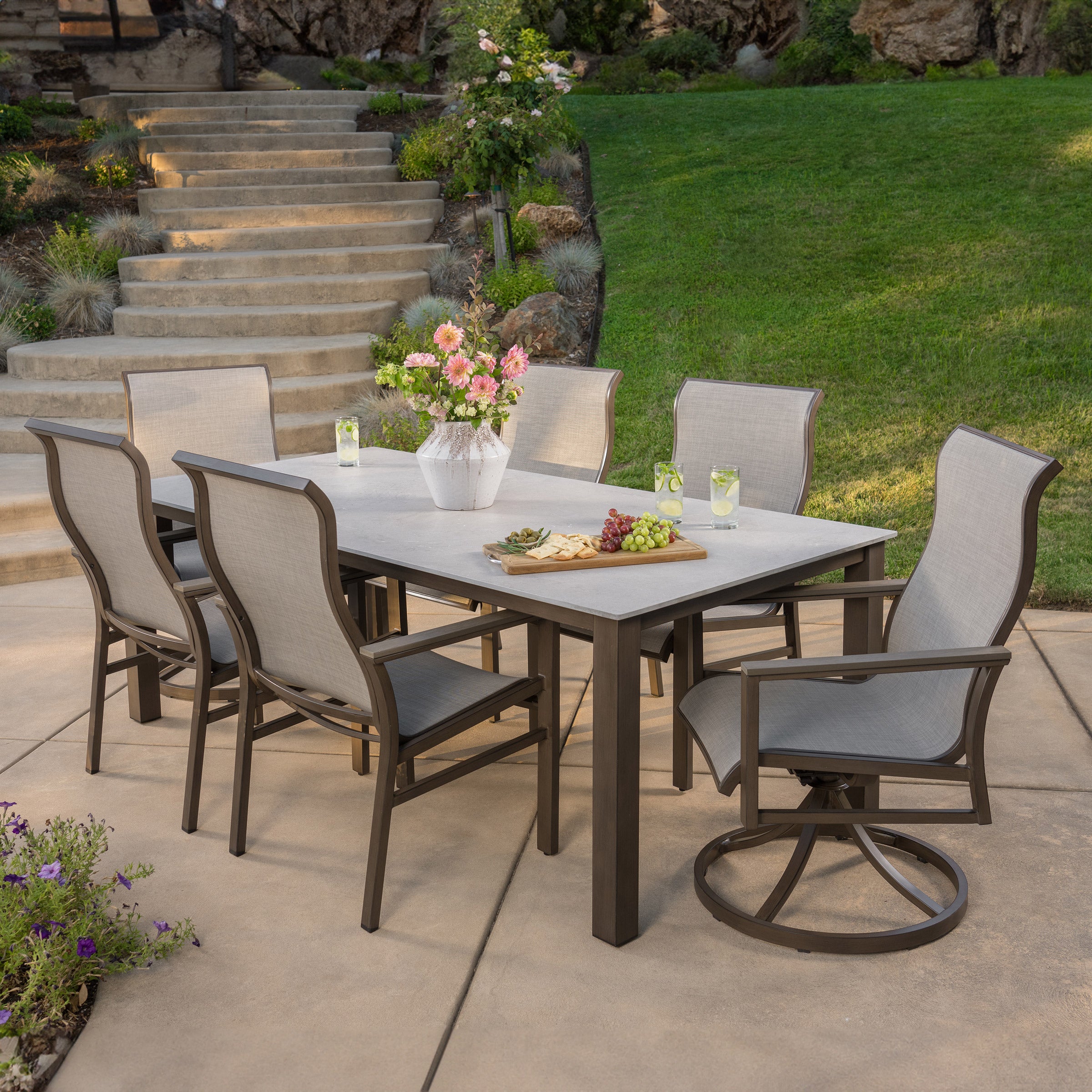 SunVilla Nichols 7-piece Dining Set