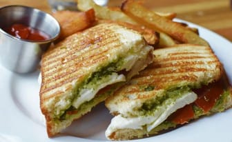 Minneapolis Pub Food