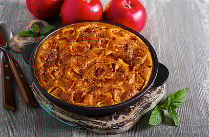 apple skillet cake