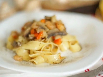Quick and Easy Shrimp and Mushroom Pasta