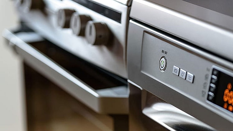 Oven Cleaning Hacks