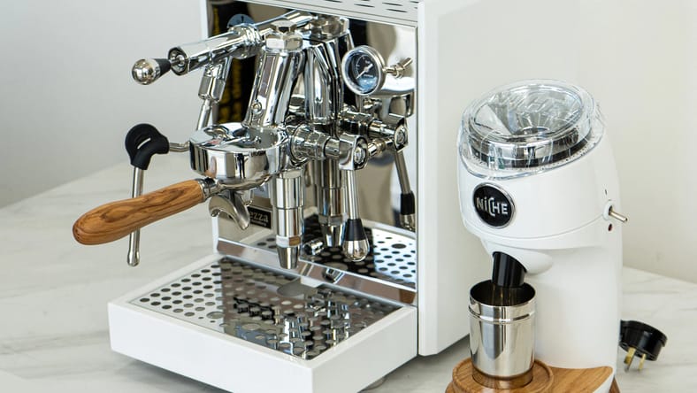 How to clean a coffee maker properly