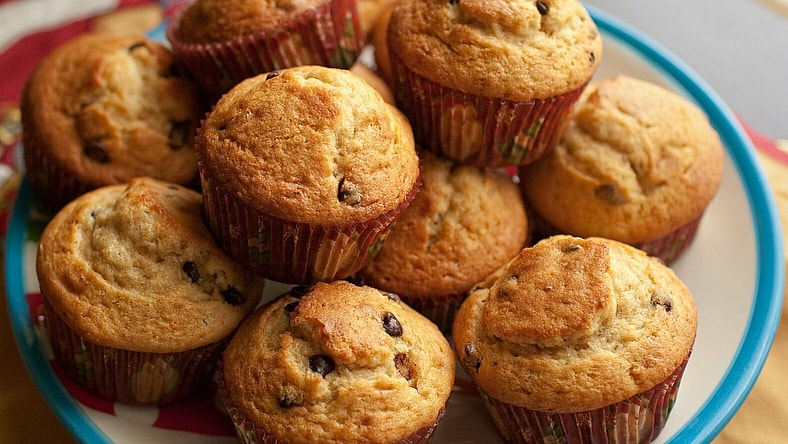 How to Make Muffins Without a Muffin Pan