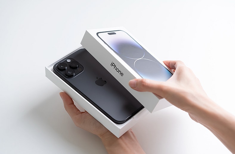 iPhone Unboxing