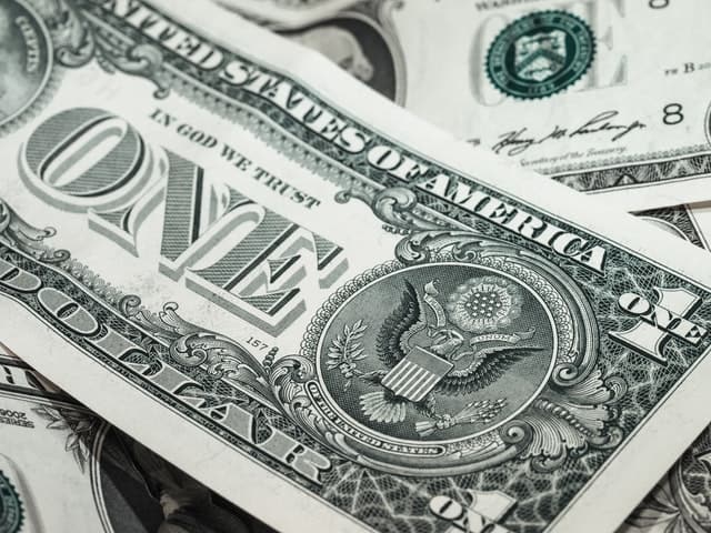 budget-cash-currency-164661 family budget