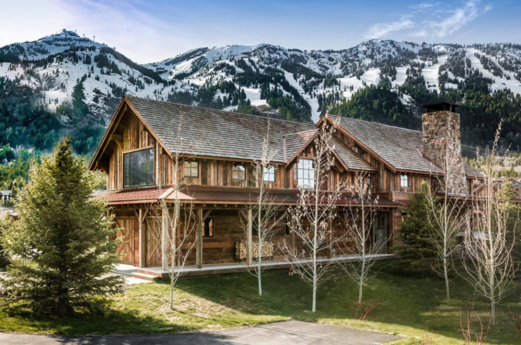 6 Amazing Airbnb Luxury Retreats Perfect For Your Ski Trip In 2020