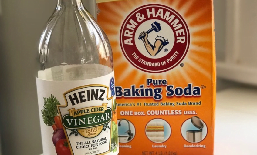 king soda and vinegar