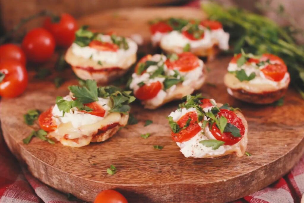 Mushroom Stuffed Pizza