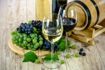 11 Of The Healthiest Alcoholic Drinks According To Nutritionists