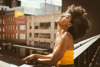 5 Anti-Pollution Products Will Protect Your Skin Against Premature Aging
