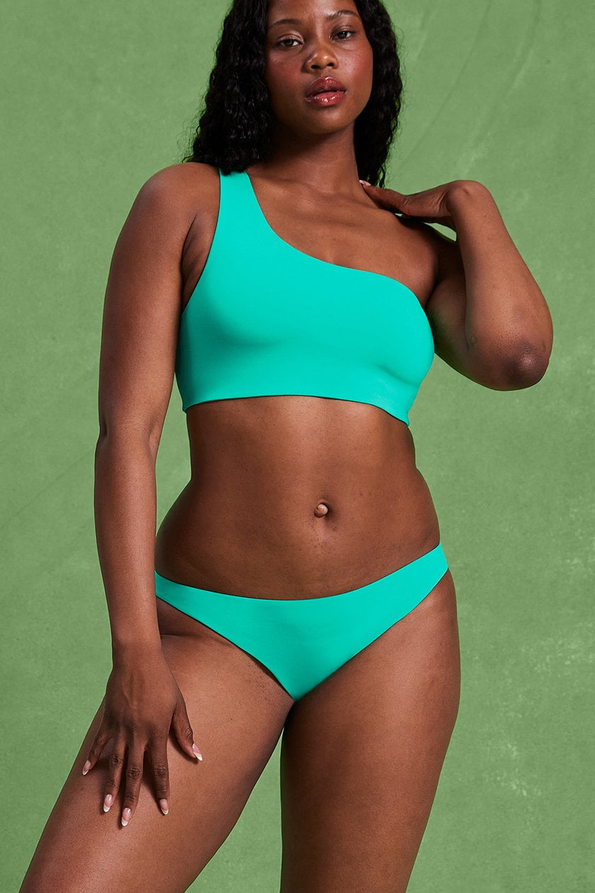 size-inclusive swimwear brands girlfriend collective