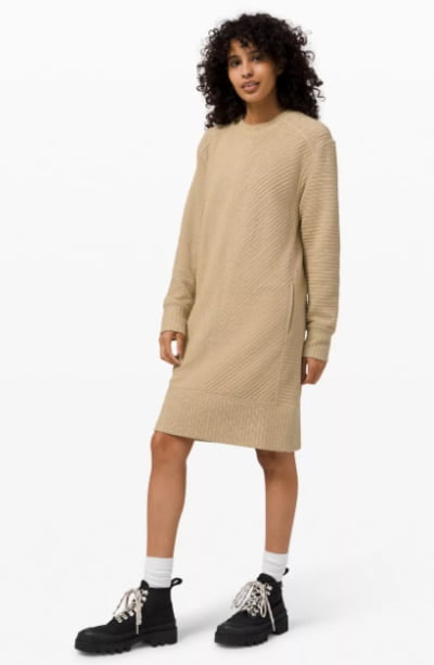 17 Sweatshirt Dresses You’ll Want To Live In This Spring 14