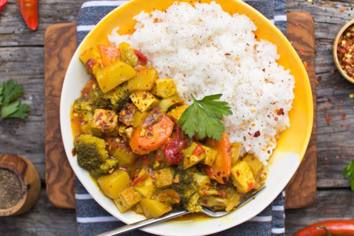 Delicious Vegan Yellow Tofu Curry: Recipes Worth Cooking - Family Proof
