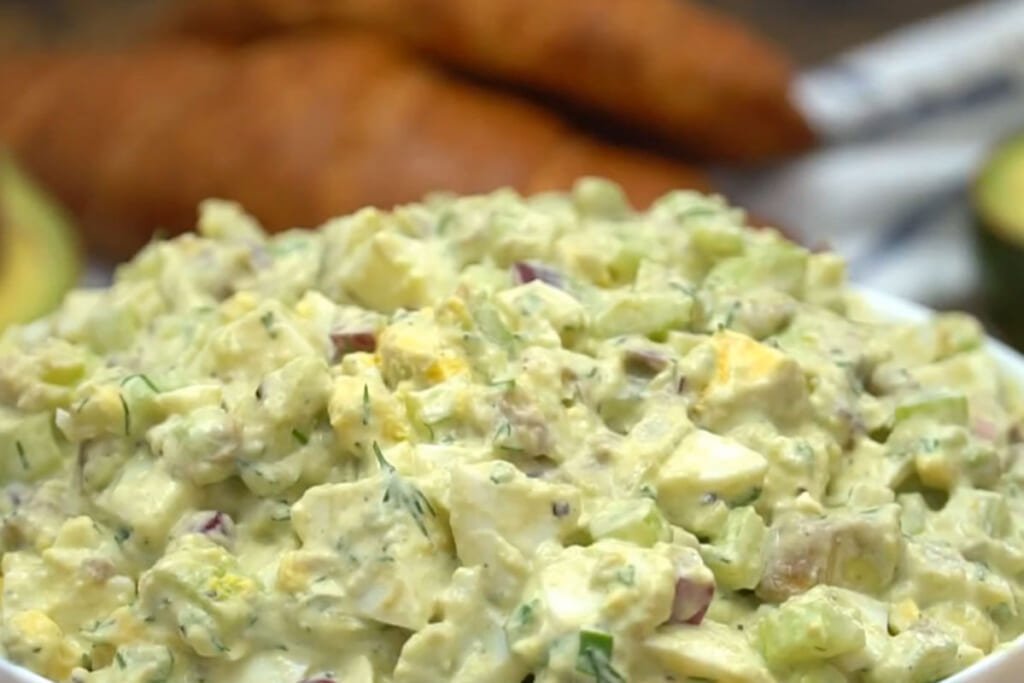 Creamy Avocado Egg Salad 