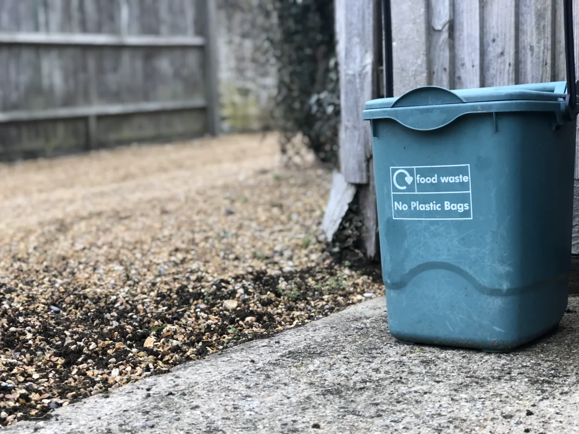 be more sustainable at home: composting