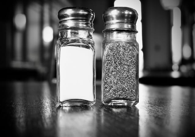 Sea Salt vs. Table Salt: What's the Difference?