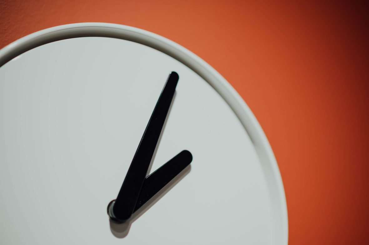 Clock without numbers