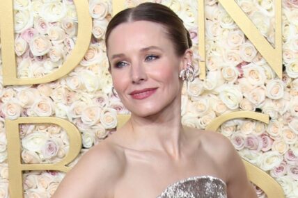 Kristen Bell at the 82nd Annual Golden Globe Awards