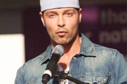 Joey Lawrence