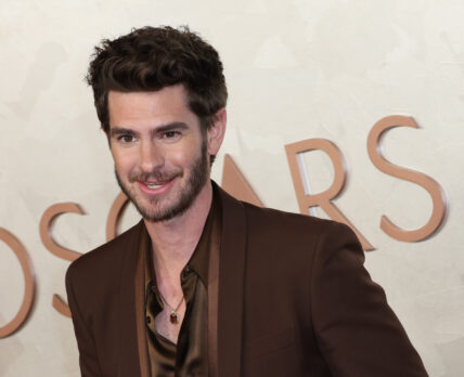 Andrew Garfield Defends Watching Harry Potter Entertainment: Entertainment: 2025 Academy Awards - Arrivals and Press Room