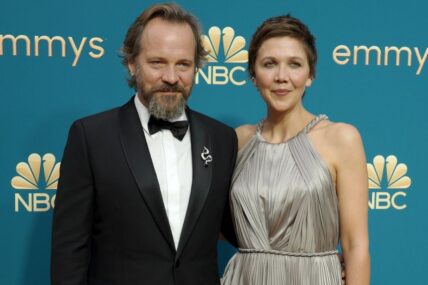 Sep 12, 2022; Los Angeles, CA, USA; Maggie Gyllenhaal (R) and Peter Sarsgaard arrive on the red carpet at the 74th Emmy Awards at the Microsoft Theater in Los Angeles on Sept. 12, 2022..