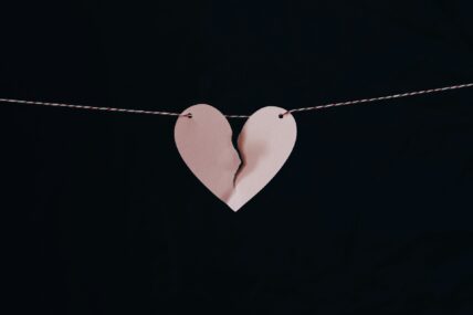 broken heart on a string / zodiac signs