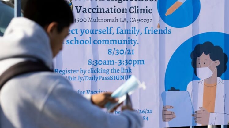 Los Angeles school officials order vaccines for students 12 and up 1