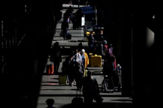 Unfriendly skies: 2,500 unruly U.S. airline passengers reported in 2021
