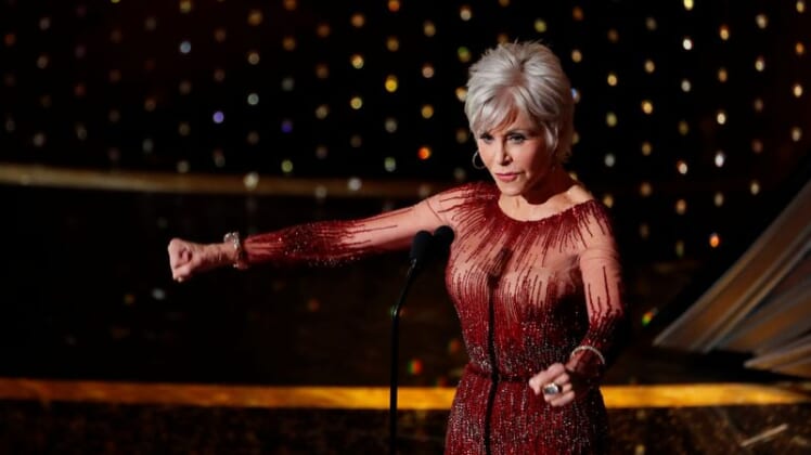 Jane Fonda to Receive Lifetime Award at Golden Globes 1